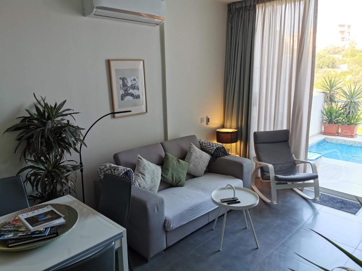 Saint Julian's Duplex Maisonette With Heated P-Pool And Jacuzzi מראה חיצוני תמונה